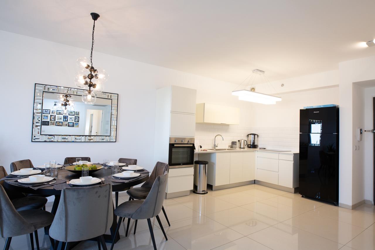Haneviim Court Residence Jerusalem Exterior photo
