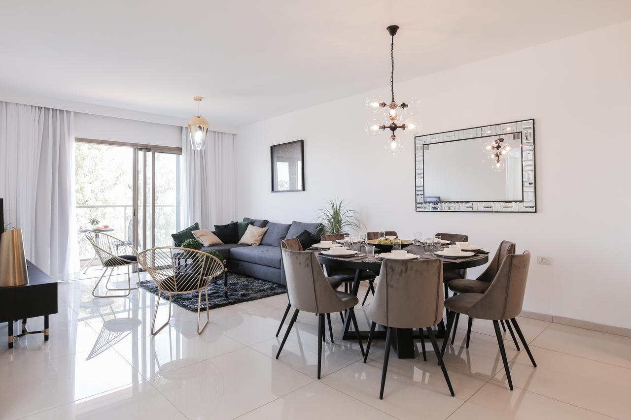 Haneviim Court Residence Jerusalem Exterior photo